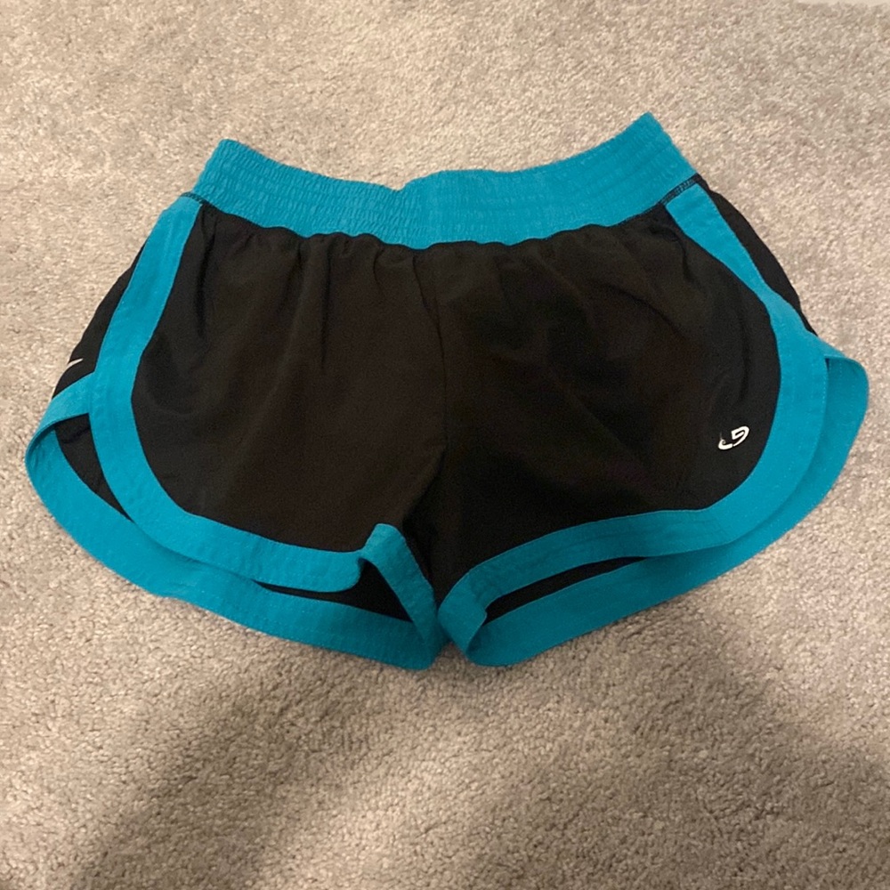 Champion DuoDry Running Shorts with Built in Liner and Adjustable Drawstring.